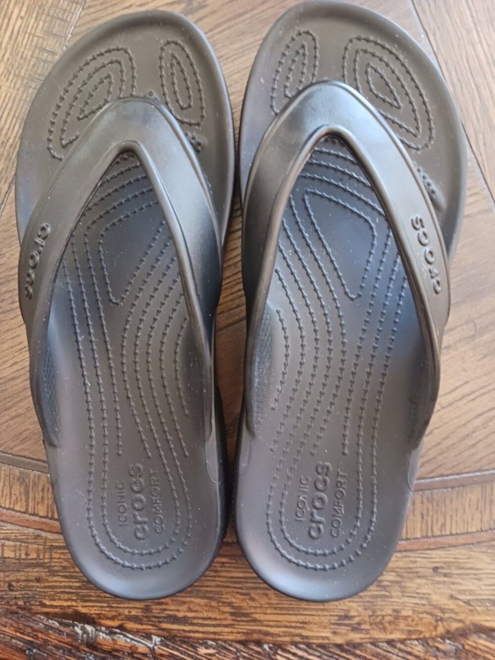 Unisex Women's 10 Men's 8 Black Crocs Sandals Flip Flops Thong